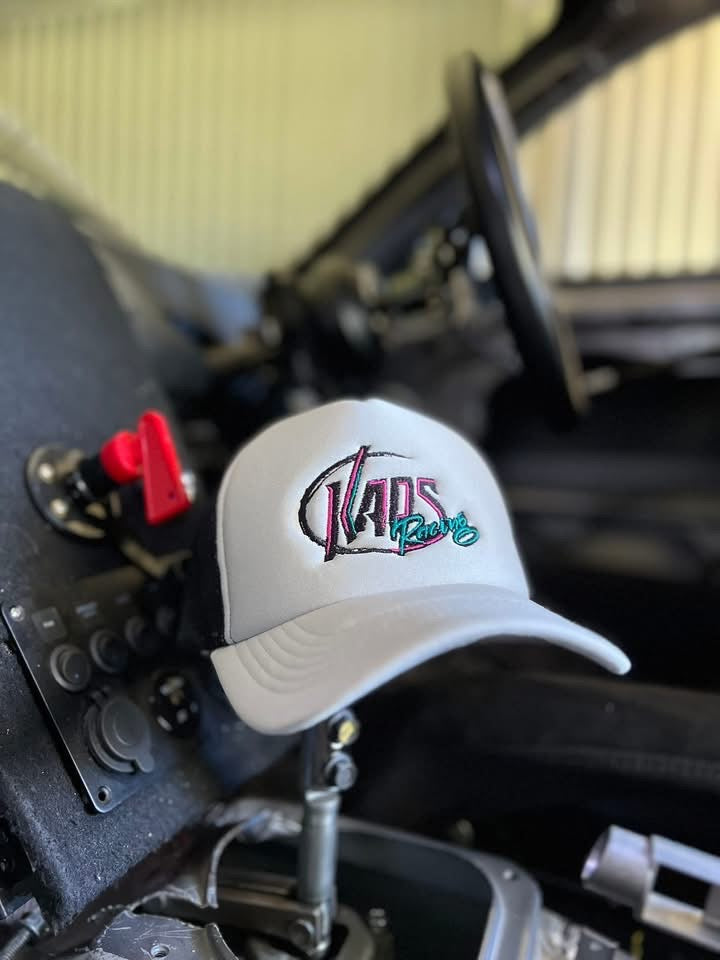Kaos racing trucker cap